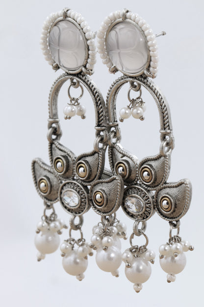 Owl silver oxidized pearls Earrings